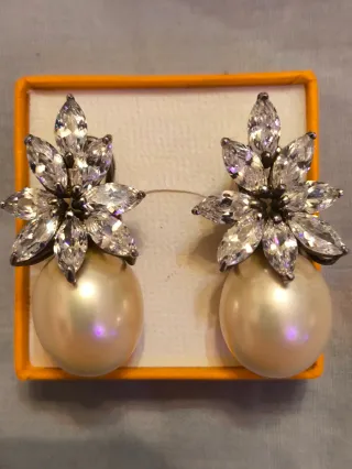 Espectaculares Pendientes Madreperlas Certificadas