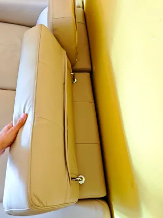 Sofá de piel beige 2 plazas eléctrico