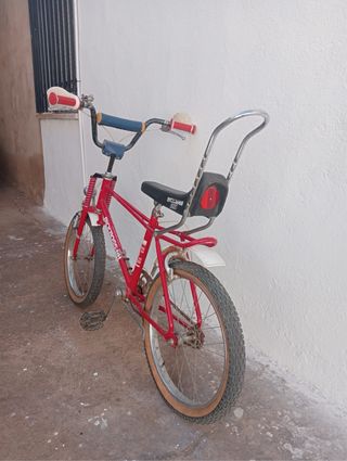 Bicicleta Clásica Bicicross BH Roja