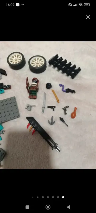 N°(4) Lotes de piezas LEGO