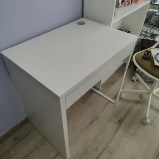 Escritorio y silla infantil blanco