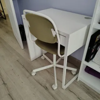Escritorio y silla infantil blanco