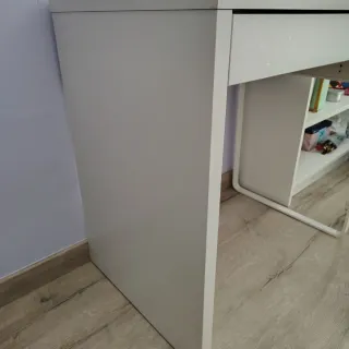 Escritorio y silla infantil blanco