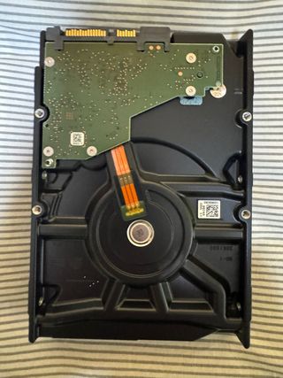 Disco Duro Seagate Exos 7E10 2TB 3.5 SATA