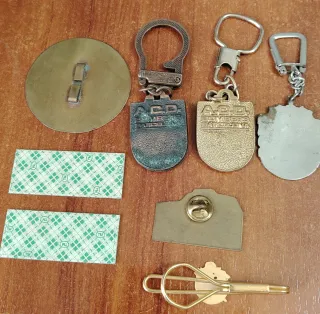 Lote Chapas y Llaveros Bomberos Barcelona