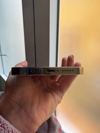 iPhone 12 Pro Dorado