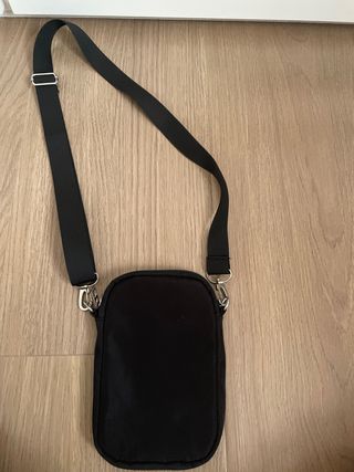 Bolso negro bandolera