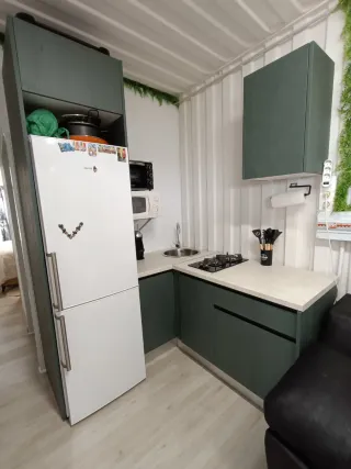 Parcela rústica de 1.200m con vivienda y piscina