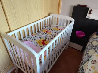 Lote Cuna Bebé + Cojín Lactancia