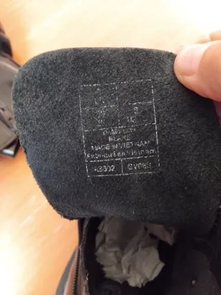 Stivali Dr. Martens neri con fibbie