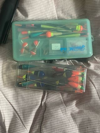 Cañas de pesca y accesorios