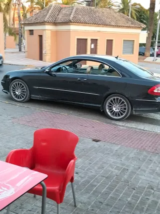 Mercedes-Benz CLK 2004