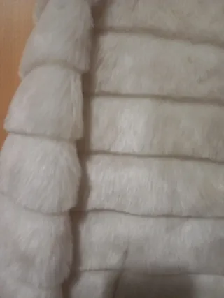 Chaquetón pelo sintético Lefties Talla S