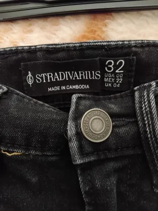 Pantalones Stradivarius negros