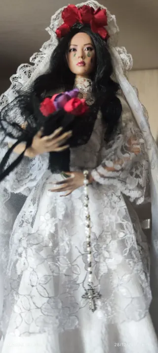 Muñeca La Llorona