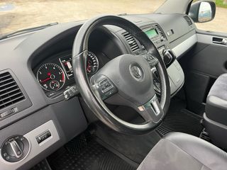 Volkswagen Multivan 2015
