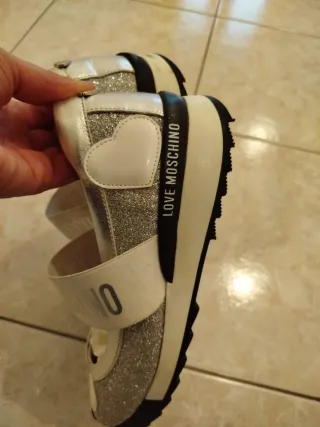 Love Moschino Scarpe Argento e Bianche