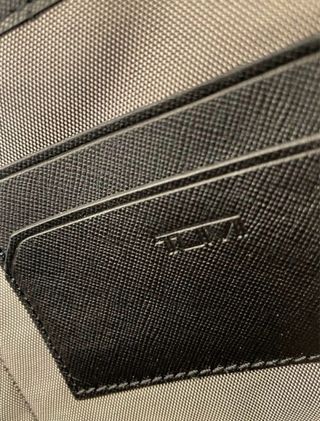 Maletín Tumi Negro Piel