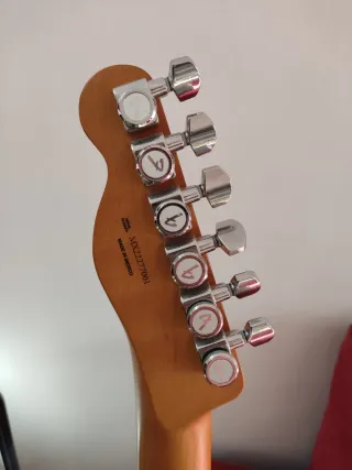 Fender Player Plus Guitarra Eléctrica