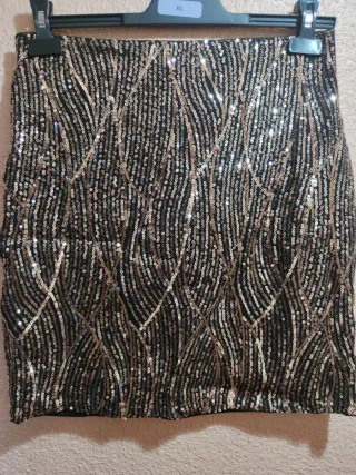 Falda lentejuelas doradas y negras