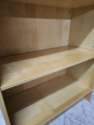 Estantería de madera color beige/marrón