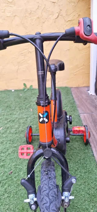 Bicicleta B-TWIN con ruedines 14-16 pulgadas