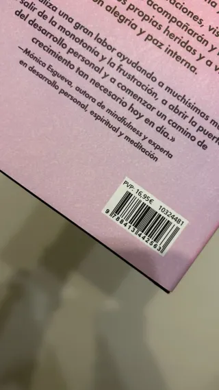 Un camino de milagros: Cómo vivir en paz y disf...