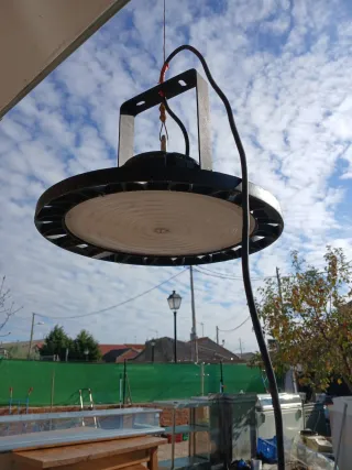 Foco industrial LED colgante