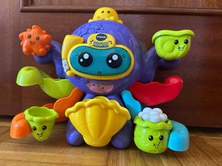Pulpo Vtech Juega en el Baño