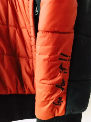 Chaqueta Desigual acolchada con capucha