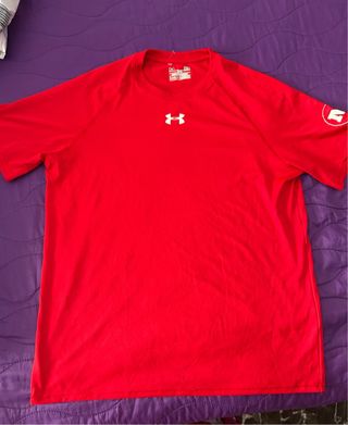 Camiseta Under Armour Roja