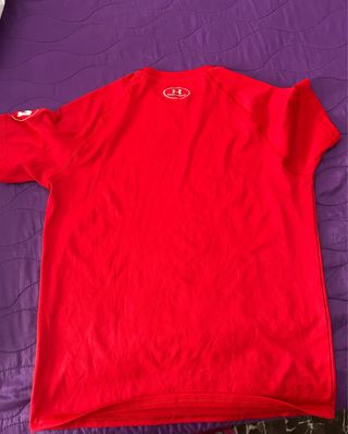 Camiseta Under Armour Roja
