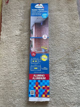 Tendedero extensible de techo