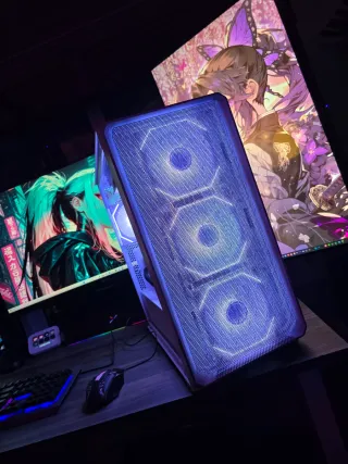 PC Gaming Ryzen 7 7800X3D + RTX 5070 Ti