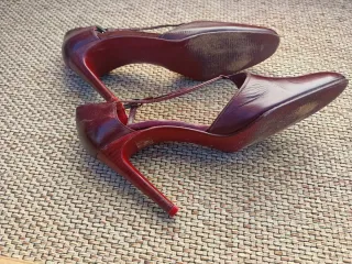 Zapatos Charles Jourdan París Tacon Alto Rojo