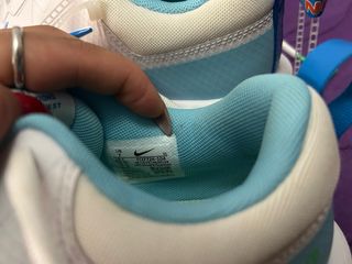 Zapatos Nike Blancos y Azules