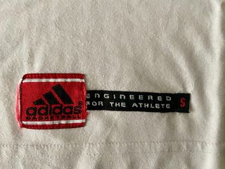 Camiseta Adidas Basketball Blanca Talla S. 90s