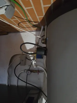 Caldera de pellet Biomass gris