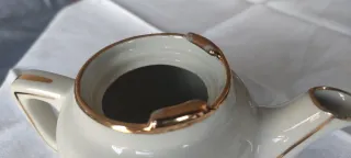 Tetera Limoges Porcelana Flores Doradas