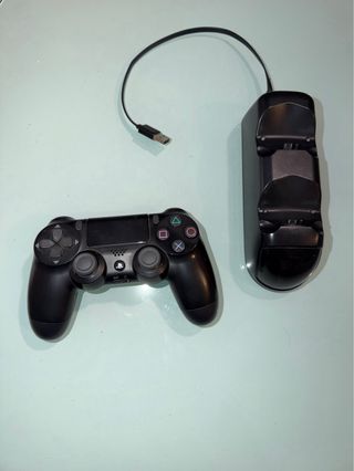 PS4 Slim 1TB con caja original