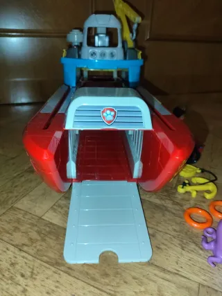 Barco Patrulla Canina