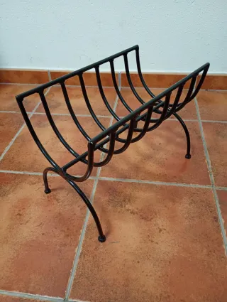 Brasero leñero de hierro