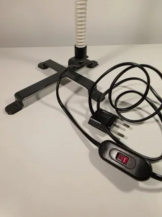 Lampada da scrivania flessibile