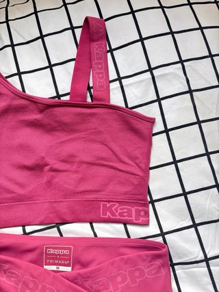Conjunto deportivo Kappa top y mallas rosa Talla M