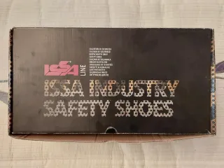 Zuecos con punta de acero