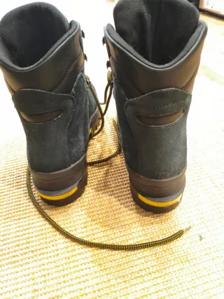 Botas de montaña para nieve. Usadas 2 veces