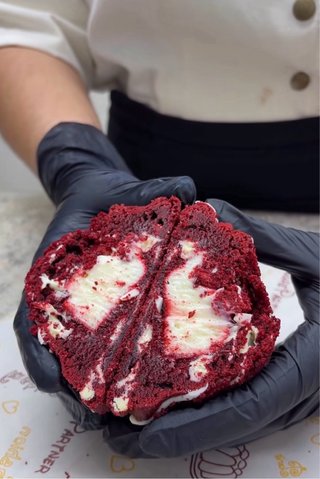 Pan dulce, galletas, brownie, rol de canela!