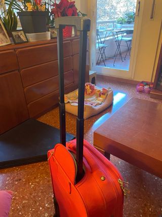 Maleta trolley UGG rosa fucsia