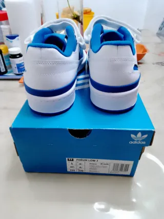 Zapatillas Adidas Forum Blancas y Azules 37 1/3