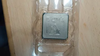 Procesador AMD FX con disipador